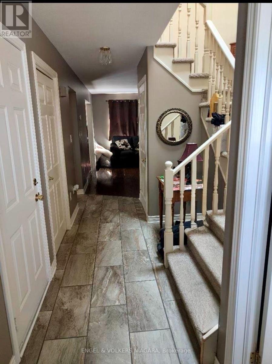 7714 Cortina Crescent, Niagara Falls, Ontario  L2H 3B4 - Photo 11 - X13865706