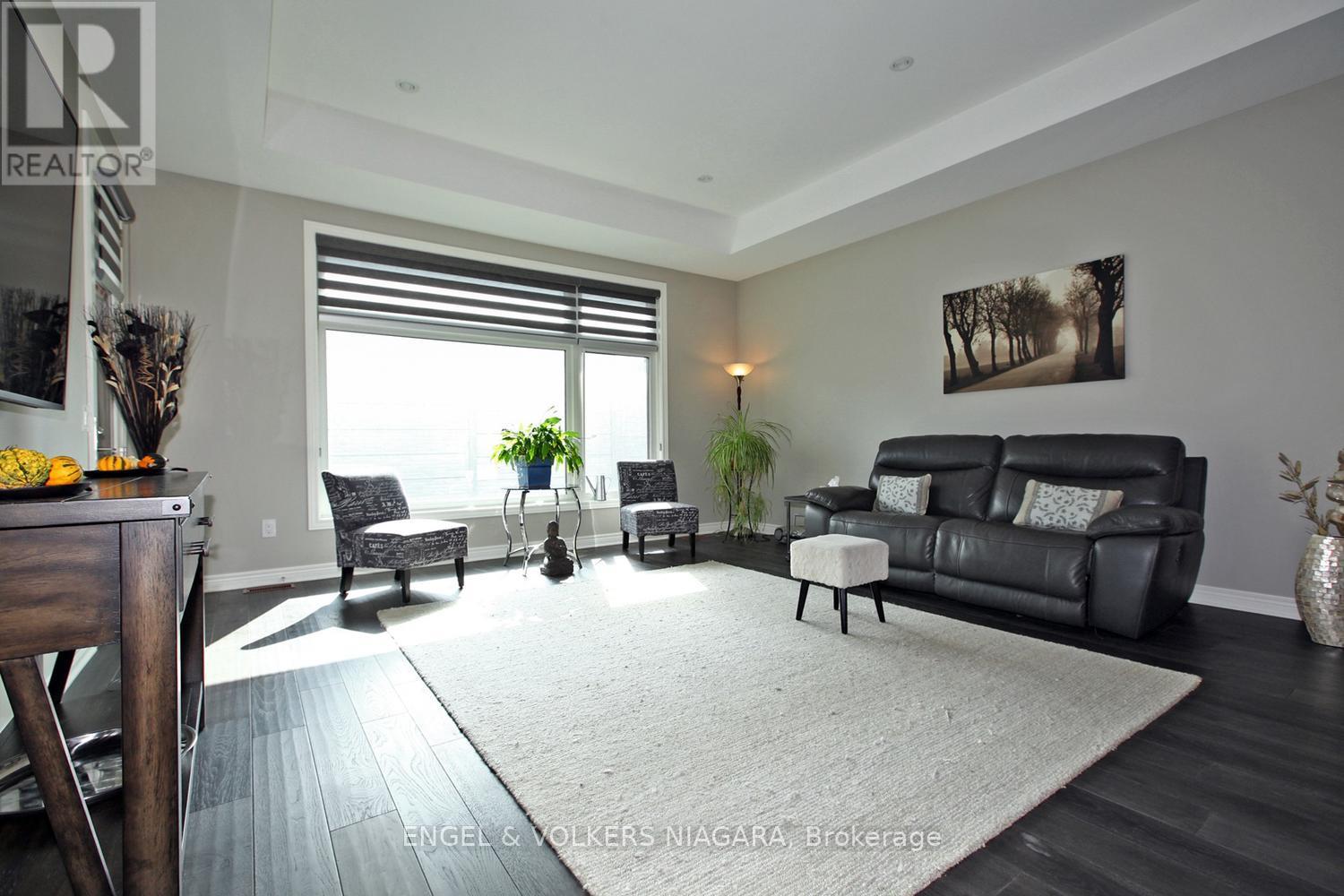 12 - 7276 Optimist Lane, Niagara Falls, Ontario  L2E 0B3 - Photo 5 - X13865710