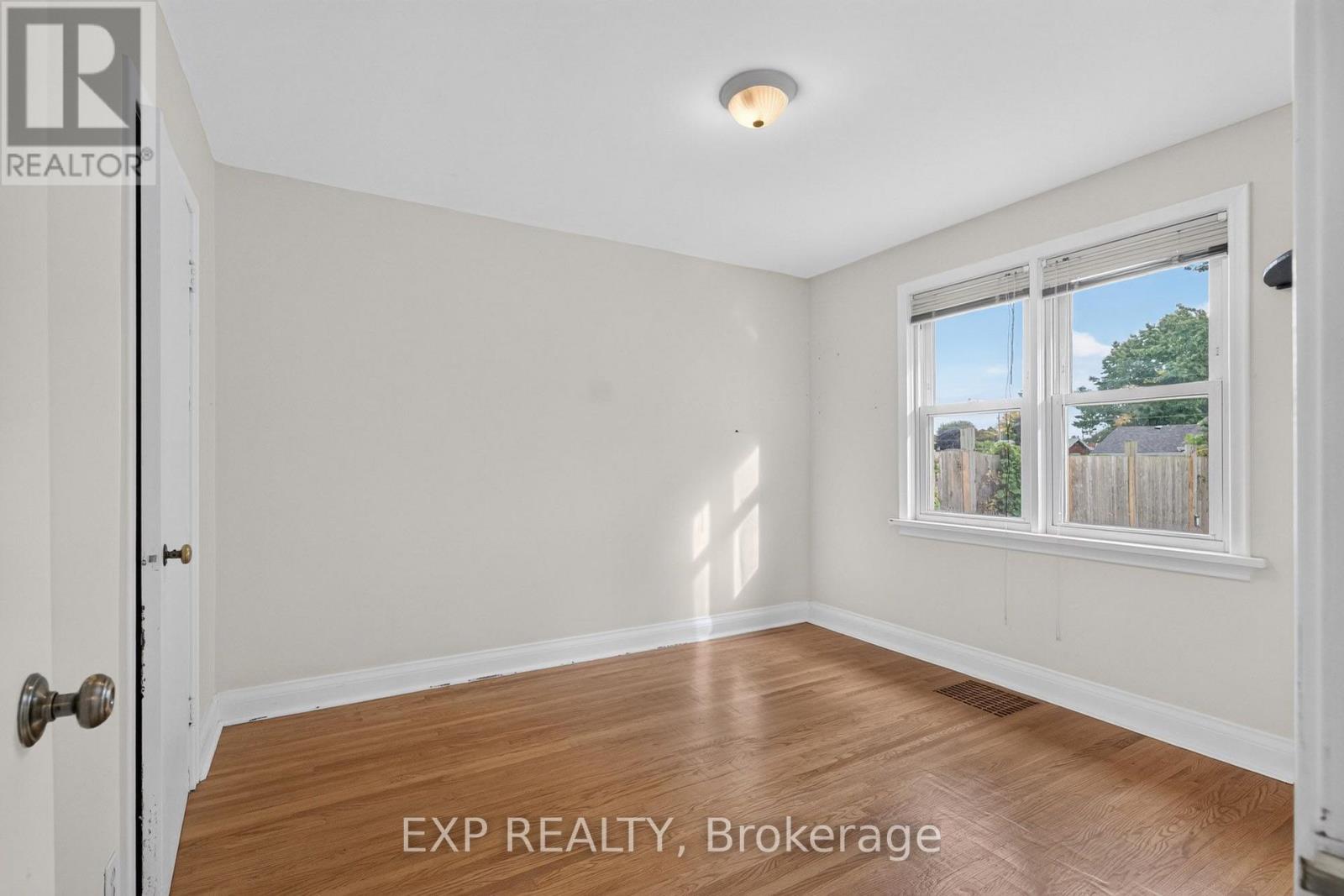 6018 Atlas Street, Niagara Falls, Ontario  L2J 1T1 - Photo 15 - X13865948
