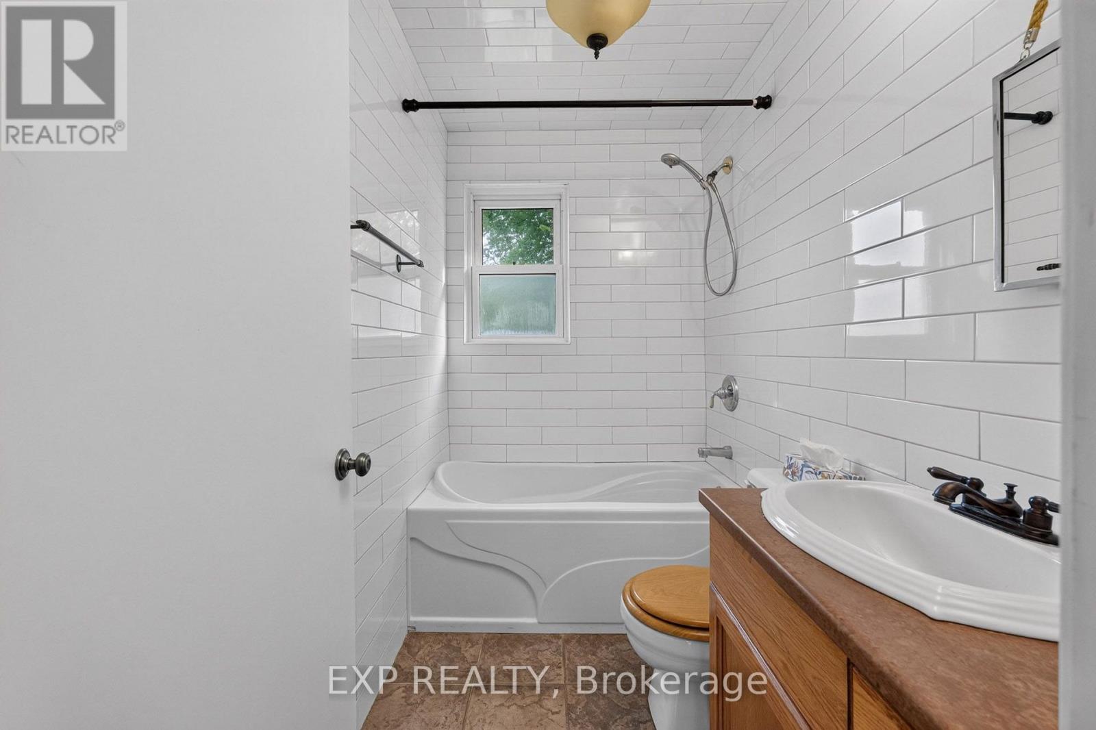 6018 Atlas Street, Niagara Falls, Ontario  L2J 1T1 - Photo 16 - X13865948