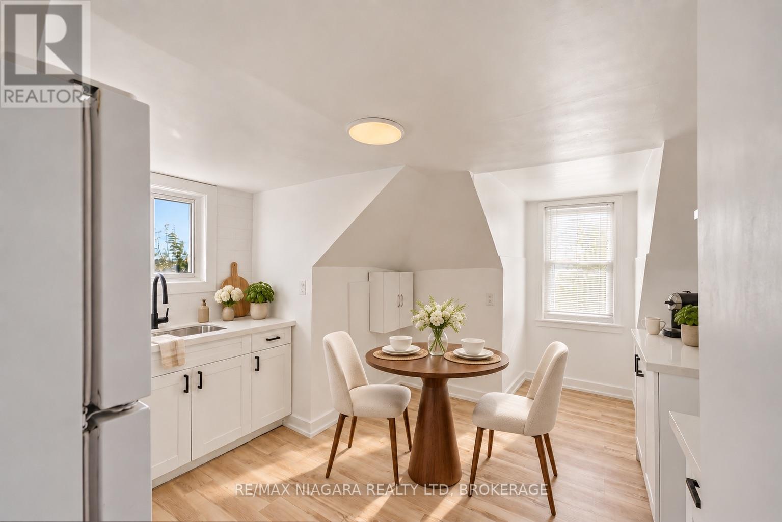 Upper - 34 Haig Street, St. Catharines, Ontario  L2R 6K8 - Photo 17 - X13866120