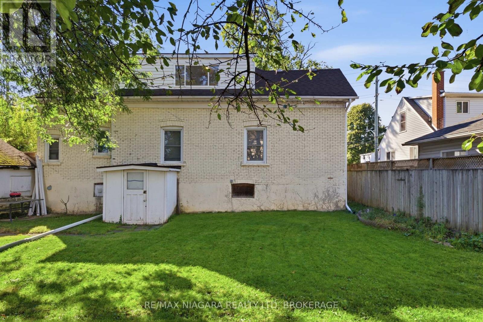 Upper - 34 Haig Street, St. Catharines, Ontario  L2R 6K8 - Photo 24 - X13866120