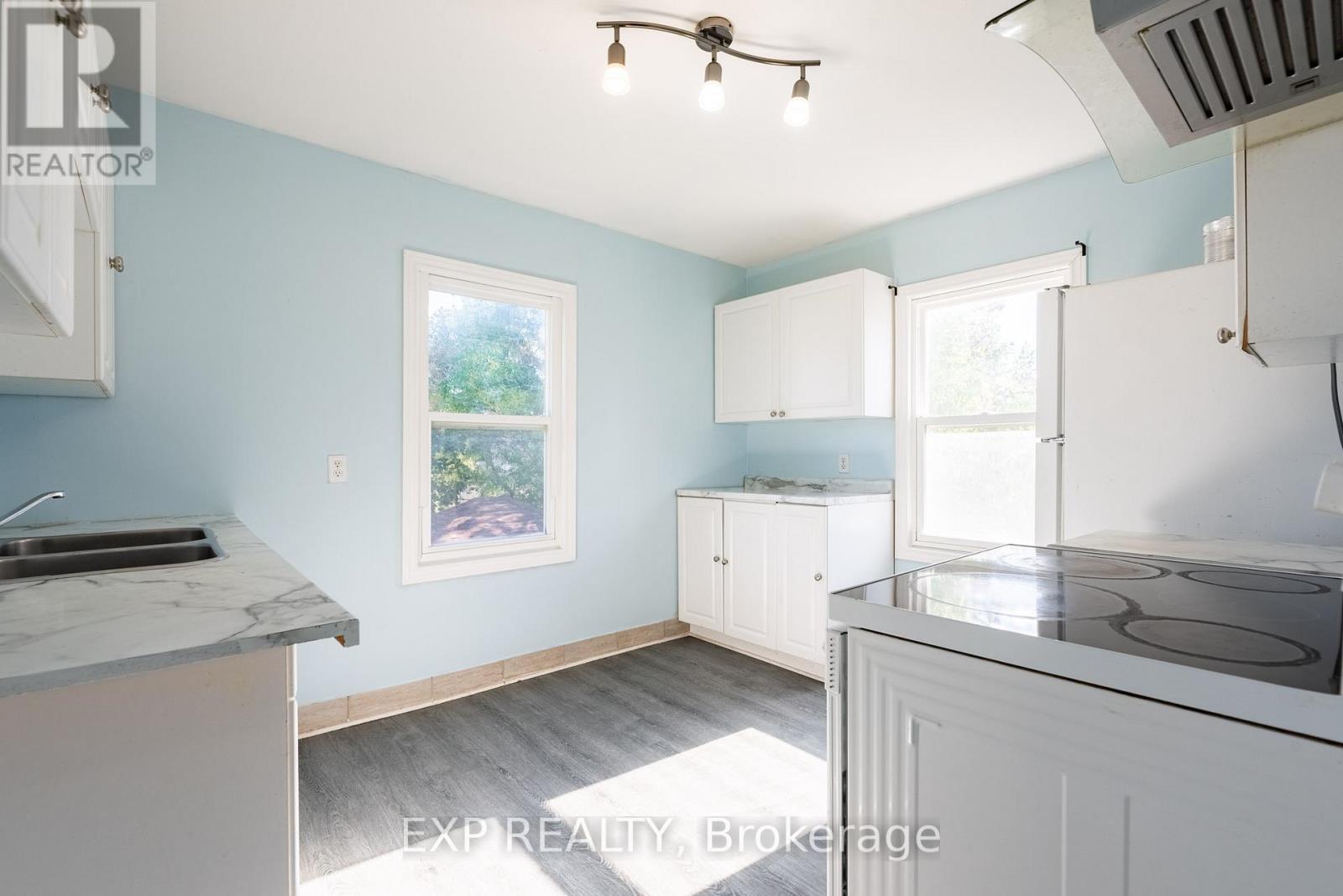 4613 Ryerson Crescent, Niagara Falls, Ontario  L2E 1E4 - Photo 14 - X13867102