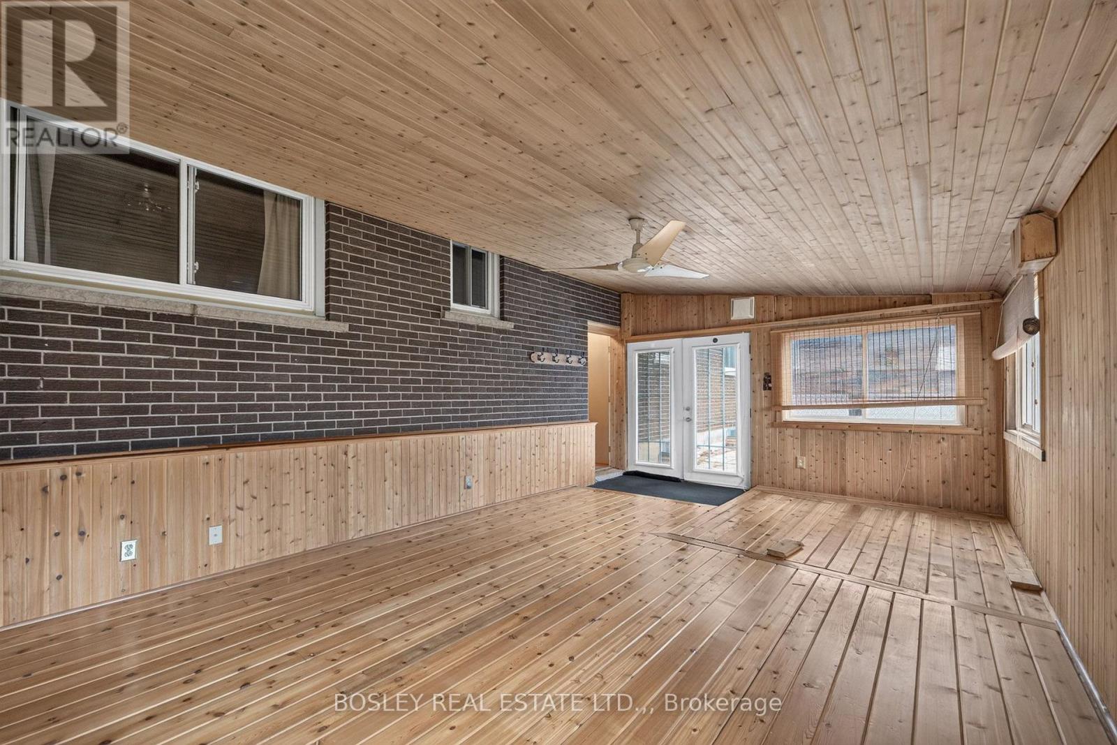 4452 Dorchester Road, Niagara Falls, Ontario  L2E 6N4 - Photo 15 - X13867914
