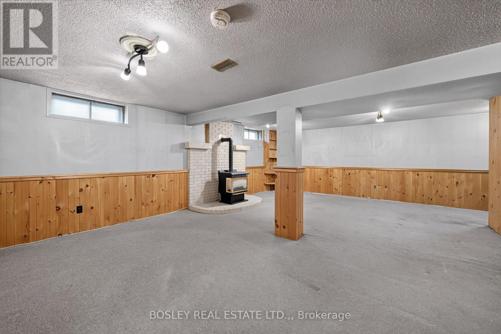 4452 Dorchester Road, Niagara Falls, Ontario  L2E 6N4 - Photo 18 - X13867914