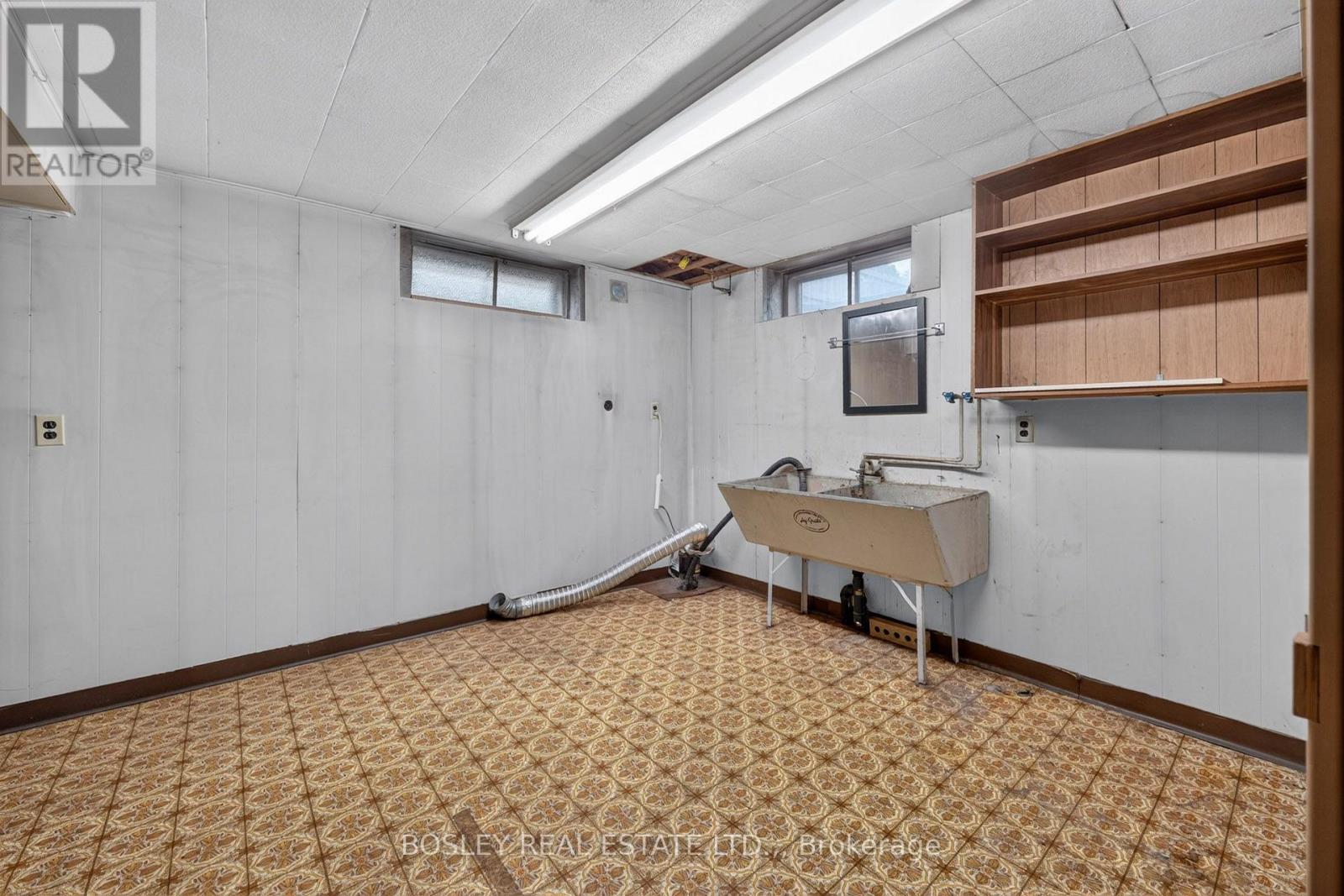 4452 Dorchester Road, Niagara Falls, Ontario  L2E 6N4 - Photo 22 - X13867914