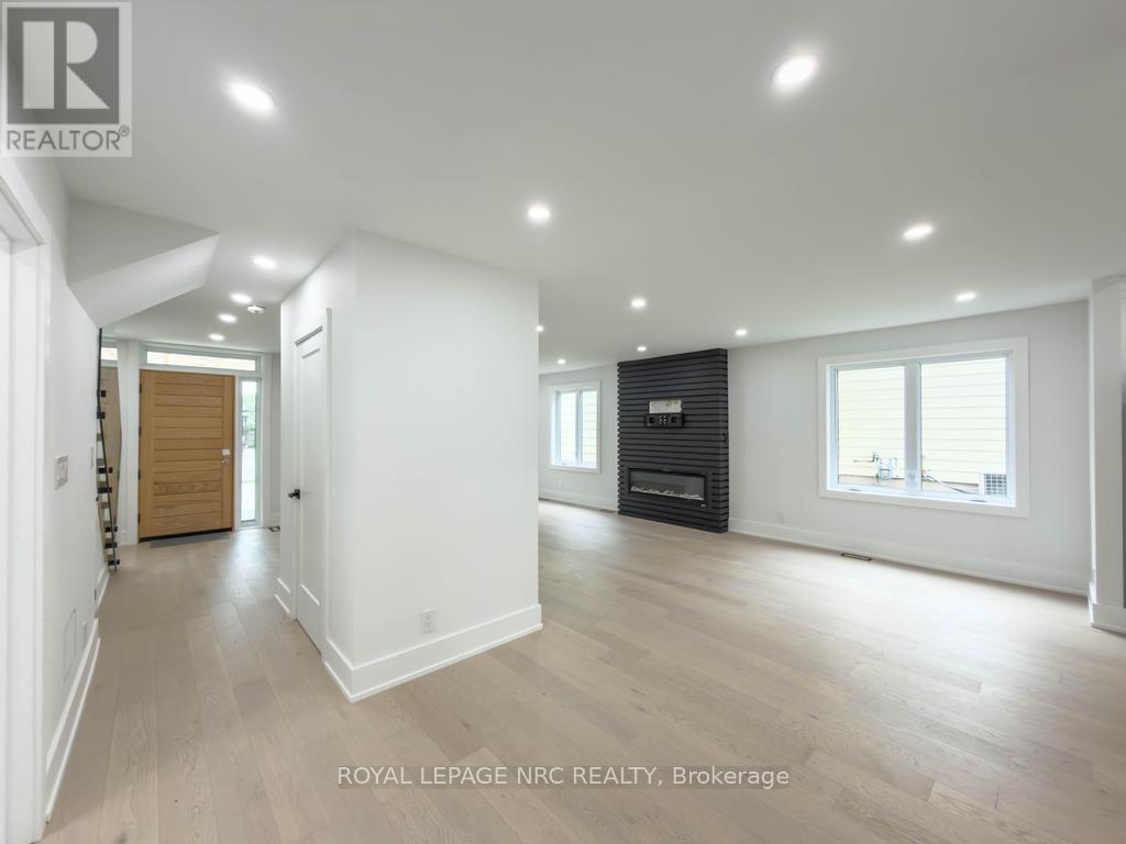 4392 Ontario Street, Lincoln, Ontario  L0R 1B0 - Photo 10 - X13868170