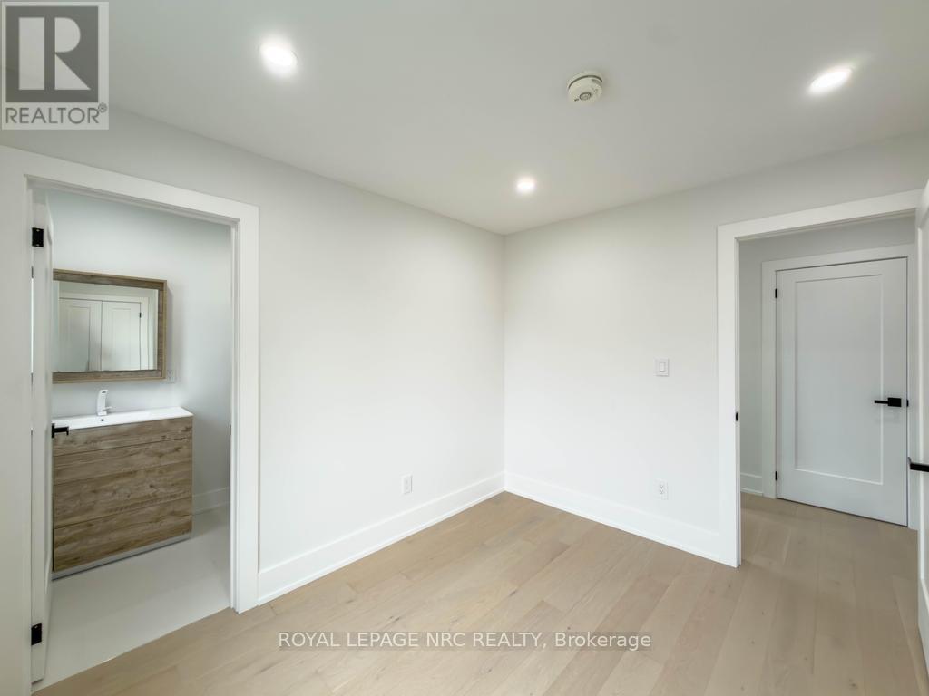 4392 Ontario Street, Lincoln, Ontario  L0R 1B0 - Photo 31 - X13868170
