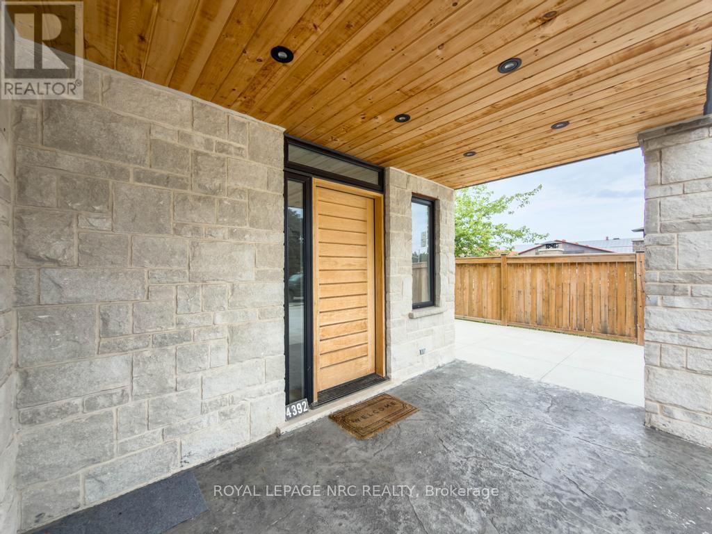 4392 Ontario Street, Lincoln, Ontario  L0R 1B0 - Photo 8 - X13868170