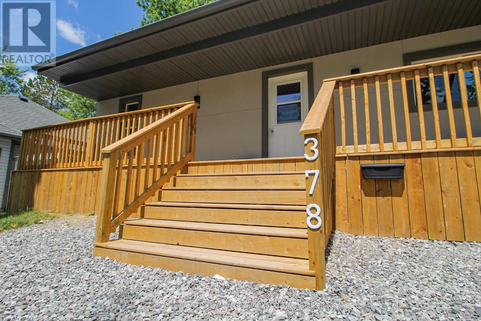 378 Thorold Road, Welland, Ontario  L3C 3W6 - Photo 2 - X13868588