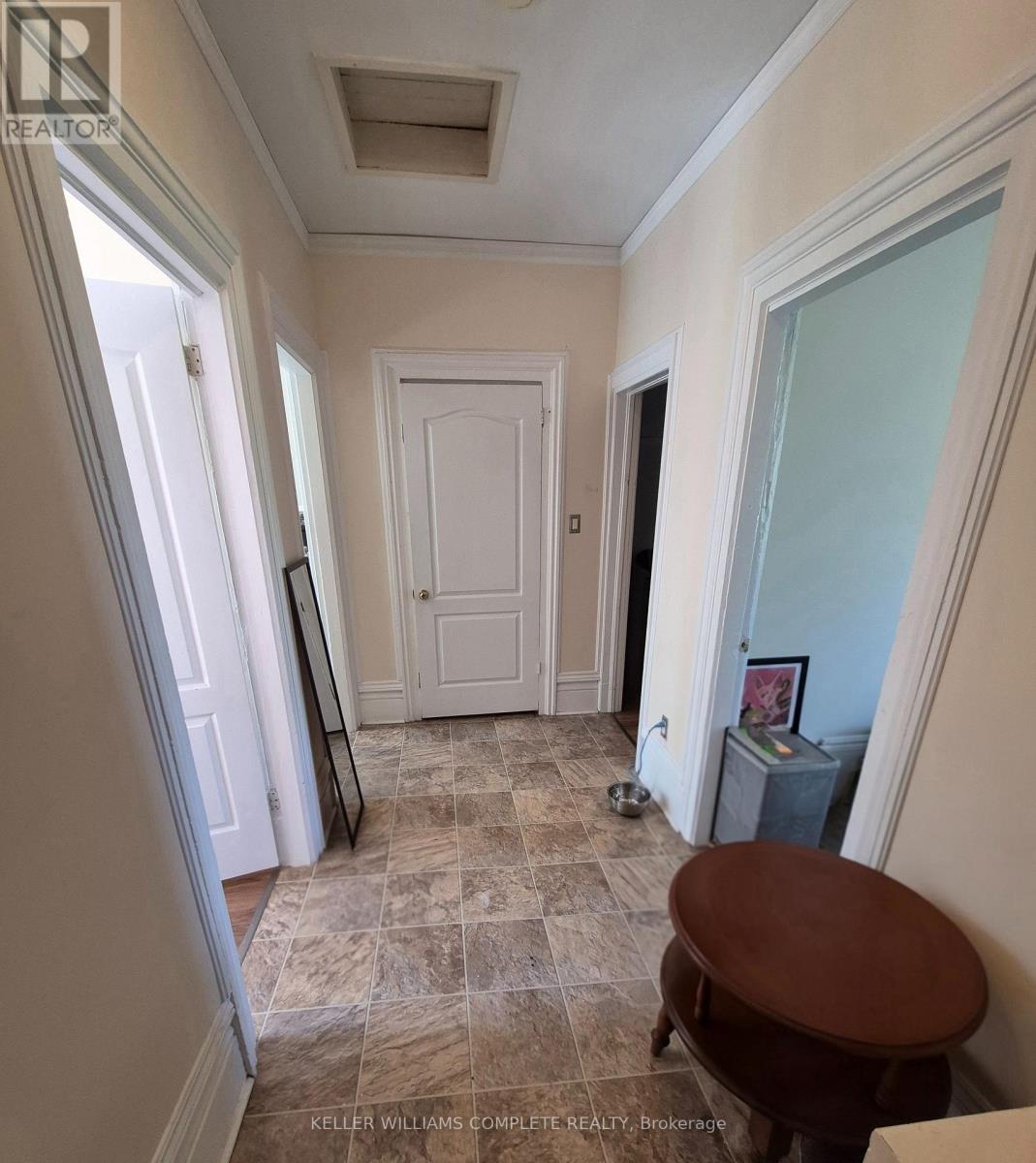 20 Carleton Street N, Thorold, Ontario  L2V 2A4 - Photo 19 - X13869162