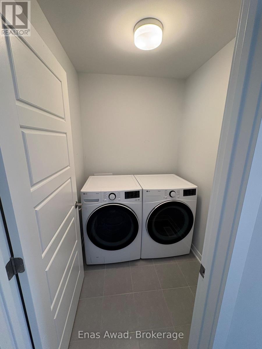 100 Robert Perry Street, North Grenville, Ontario  K0G 1J0 - Photo 12 - X13869320