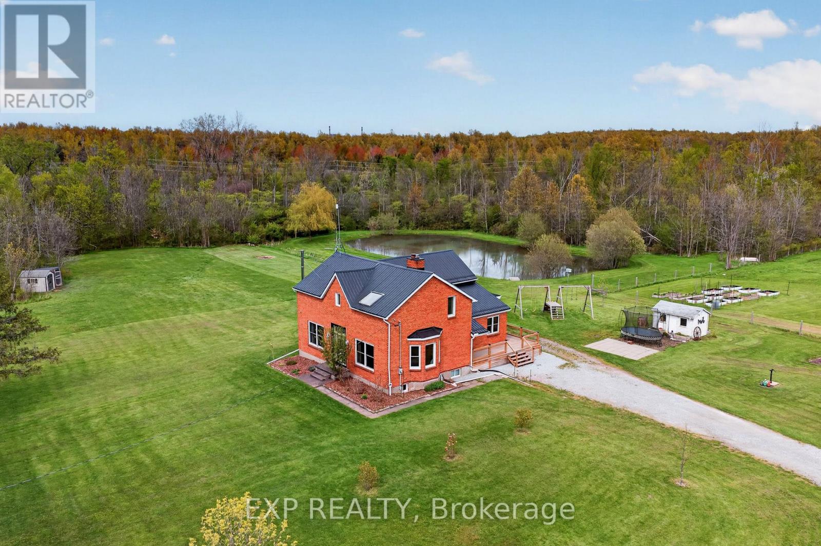 2266 PETTIT ROAD, Fort Erie, Ontario