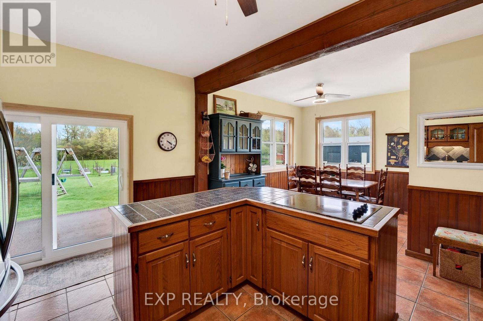 2266 Pettit Road, Fort Erie, Ontario  L2A 5M4 - Photo 19 - X13869386