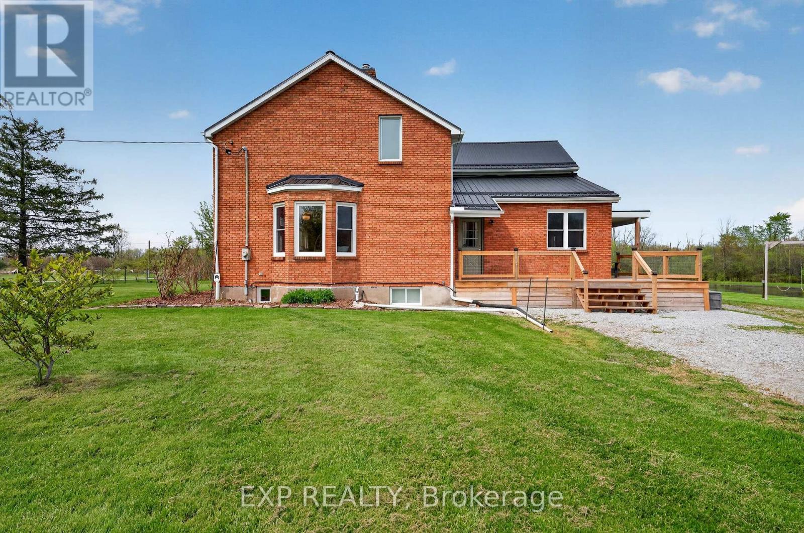 2266 Pettit Road, Fort Erie, Ontario  L2A 5M4 - Photo 40 - X13869386