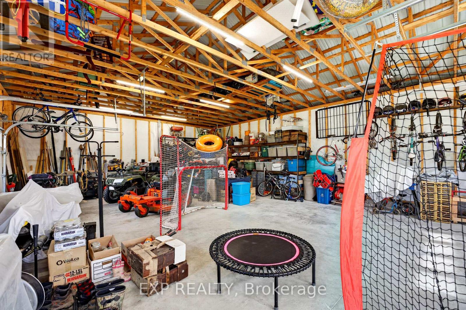 2266 Pettit Road, Fort Erie, Ontario  L2A 5M4 - Photo 44 - X13869386