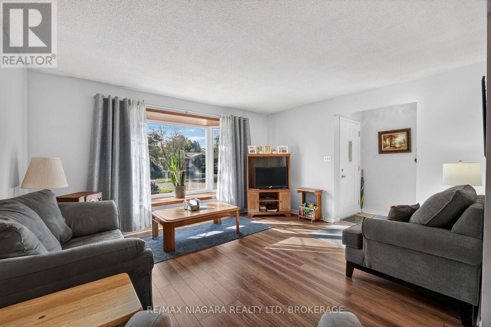 45 Green Maple Drive, St. Catharines, Ontario  L2P 3P4 - Photo 5 - X13869642