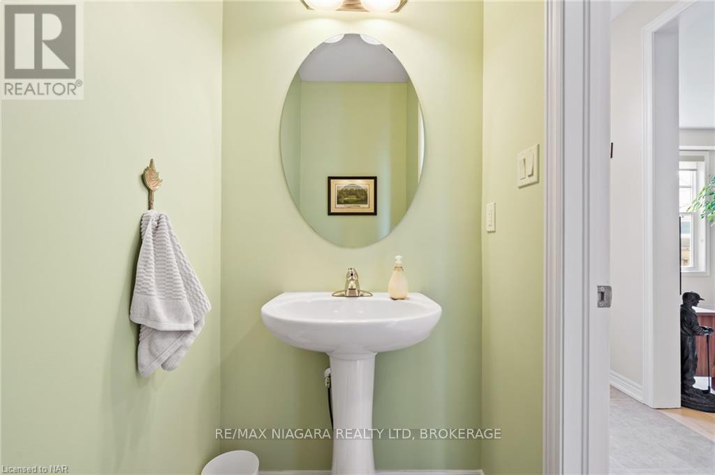 63 Brock Street, Niagara-On-The-Lake, Ontario  L0S 1J0 - Photo 15 - X13869834