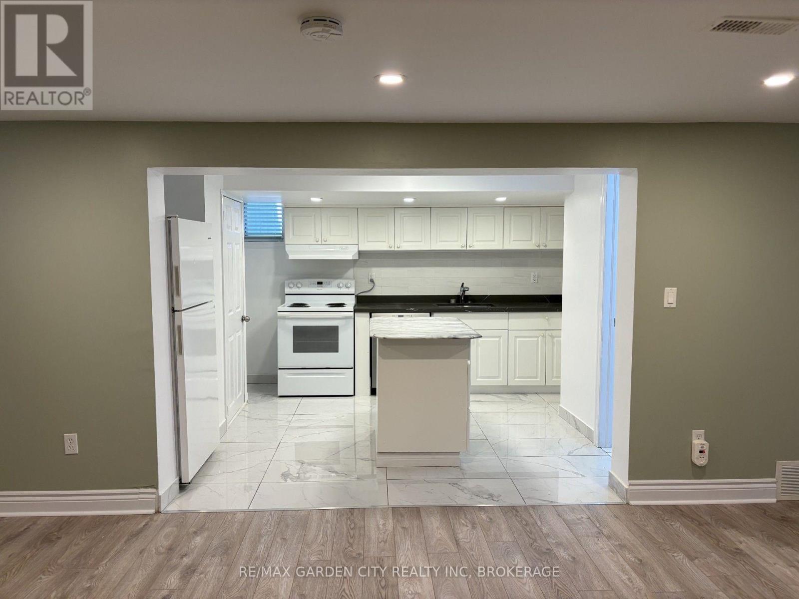 Lower - 44 Valencourt Drive, Welland, Ontario  L3C 1M8 - Photo 4 - X13869940