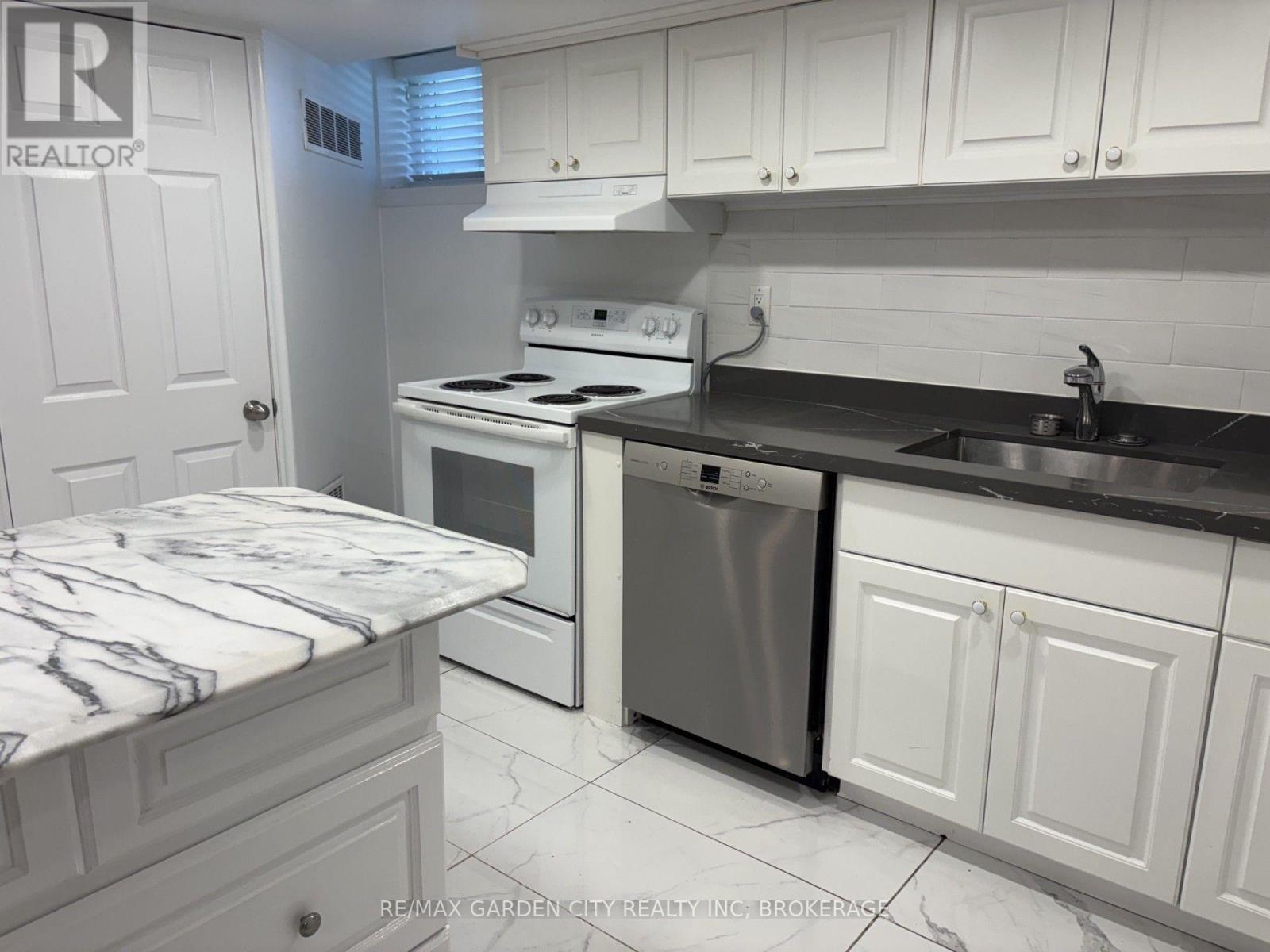 Lower - 44 Valencourt Drive, Welland, Ontario  L3C 1M8 - Photo 7 - X13869940