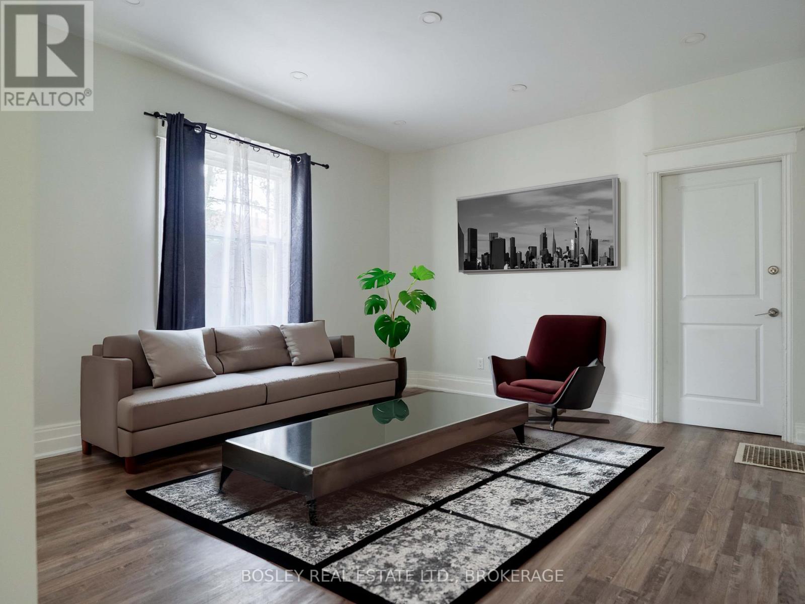 5 Herrick Avenue, St. Catharines, Ontario  L2P 2S7 - Photo 7 - X13870400