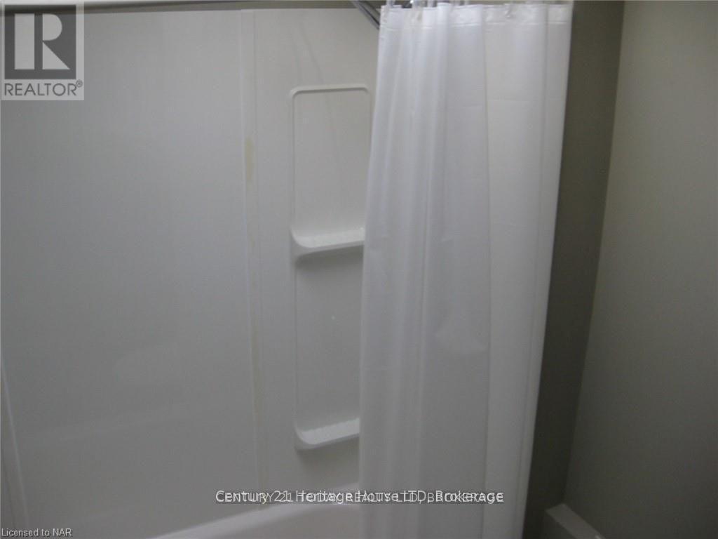 104 Fraser Street, Port Colborne, Ontario  L3K 1E4 - Photo 9 - X13870522