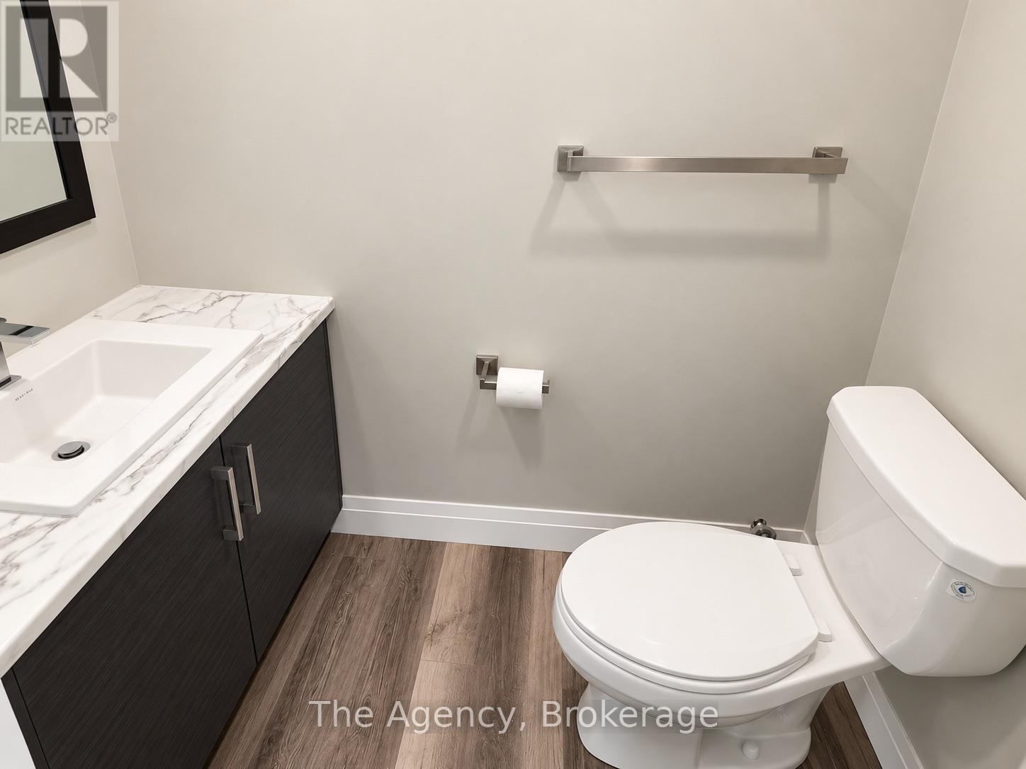 812 - 2200 Sherobee Road, Mississauga, Ontario  L5A 3Y3 - Photo 11 - W13871870
