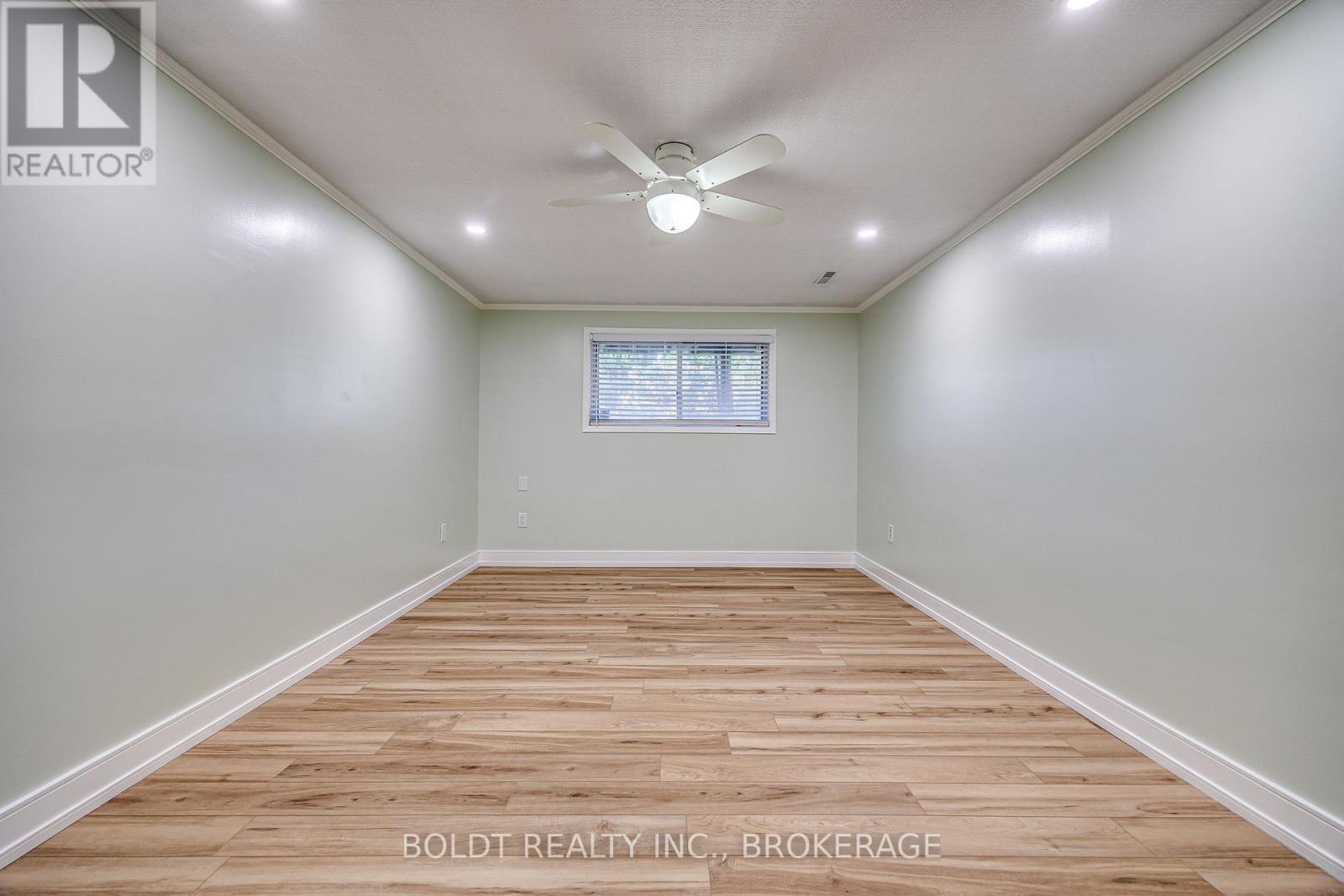12 Bayshore Crescent, St. Catharines, Ontario  L2N 5Y4 - Photo 33 - X13872294