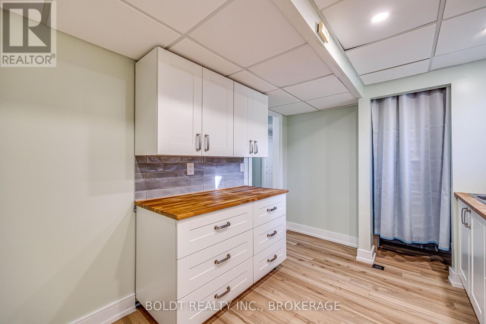 12 Bayshore Crescent, St. Catharines, Ontario  L2N 5Y4 - Photo 35 - X13872294