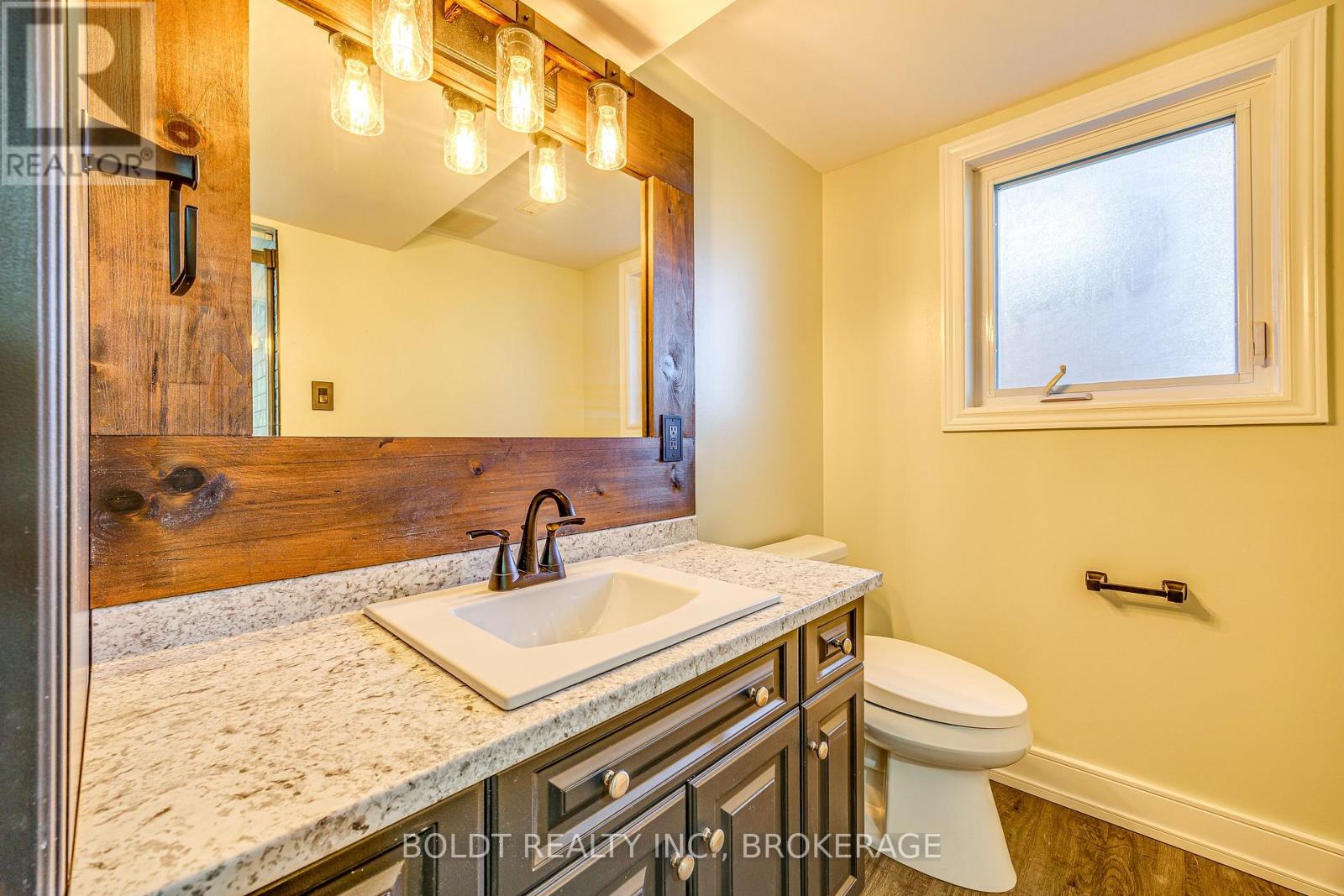 12 Bayshore Crescent, St. Catharines, Ontario  L2N 5Y4 - Photo 36 - X13872294