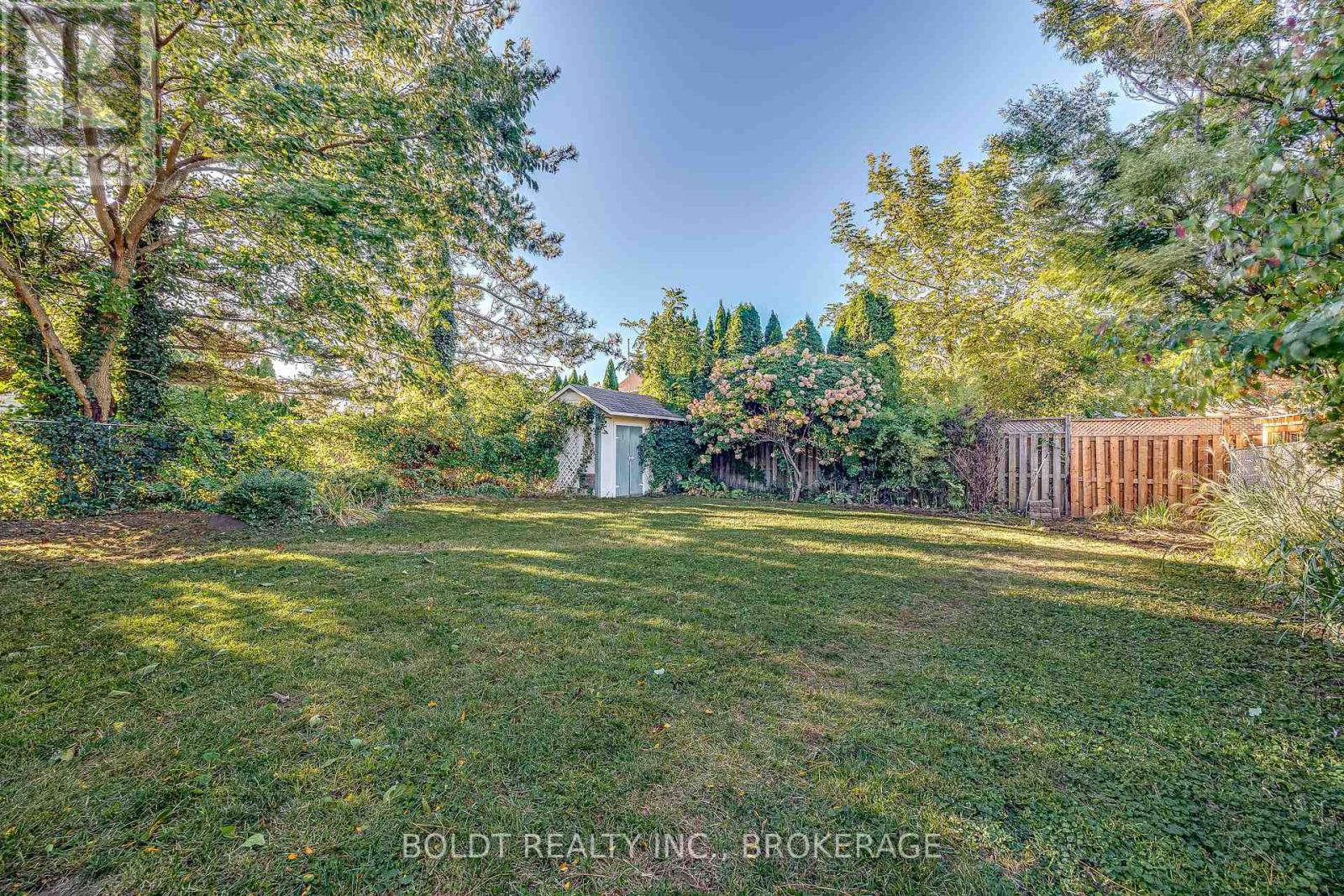 12 Bayshore Crescent, St. Catharines, Ontario  L2N 5Y4 - Photo 41 - X13872294