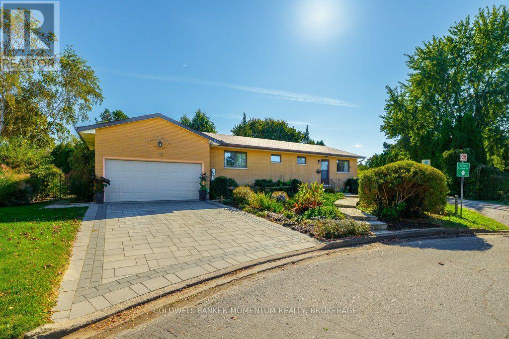 13 Lantana Circle E, St. Catharines, Ontario  L2M 7M5 - Photo 2 - X13872314