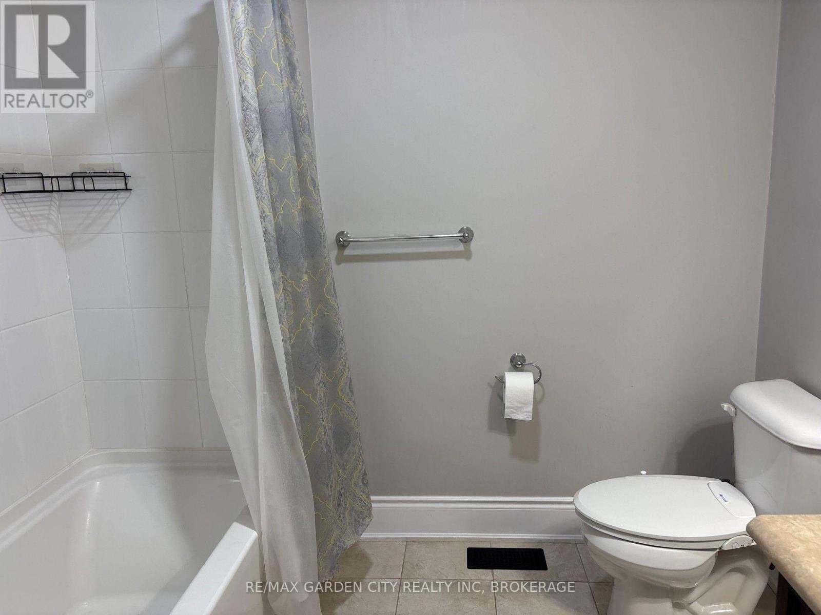 39 Sunset Way, Thorold, Ontario  L2V 0C7 - Photo 18 - X13872726