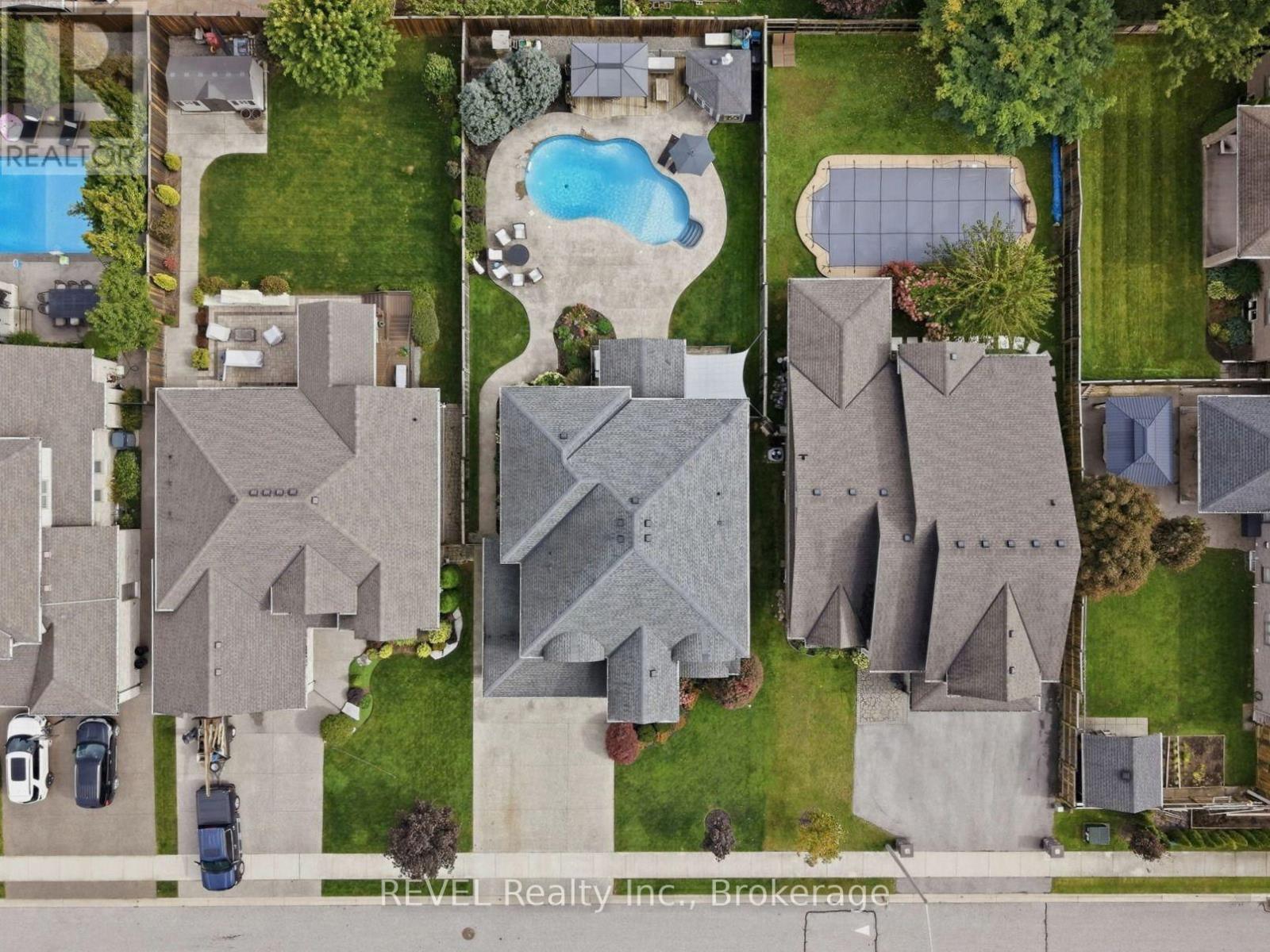 2504 Marinelli Drive, Niagara Falls, Ontario  L2J 0A1 - Photo 4 - X13873158