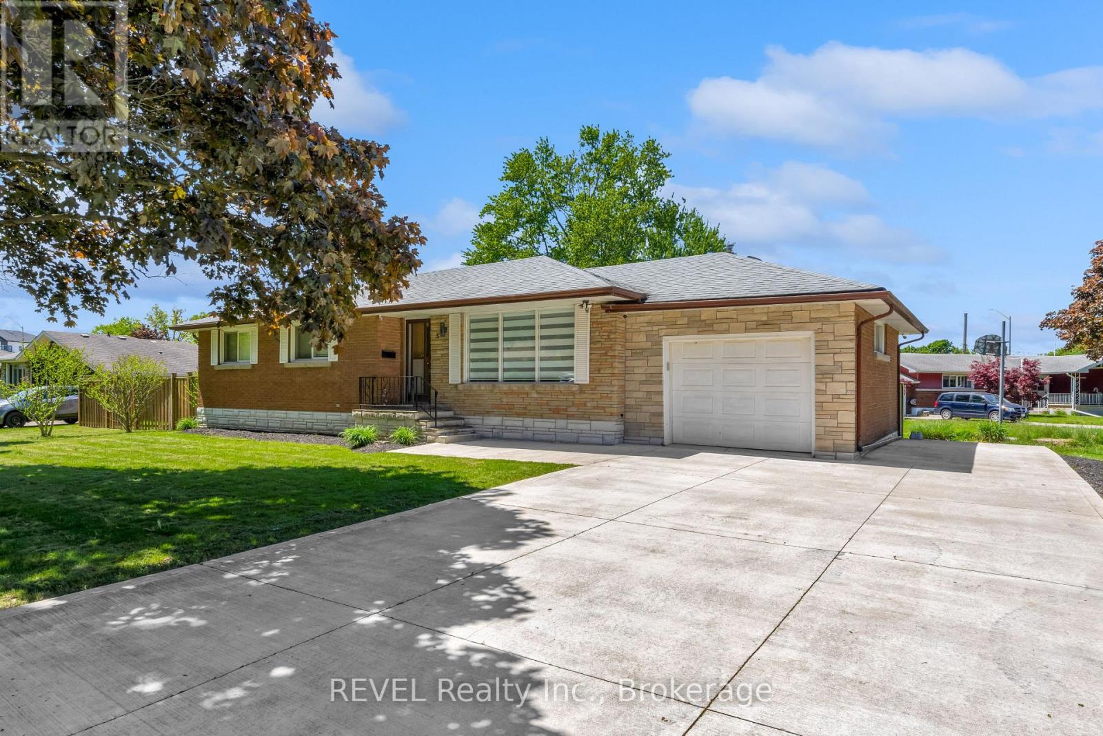 5 ARMOUR DRIVE, Welland, Ontario
