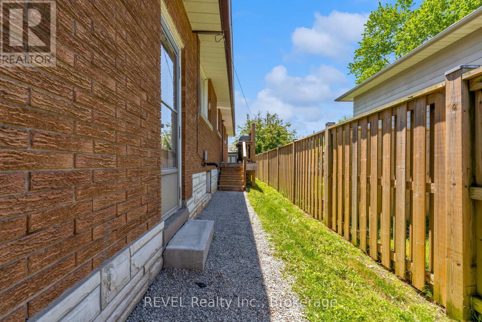 5 Armour Drive, Welland, Ontario  L3C 2N7 - Photo 24 - X13873320