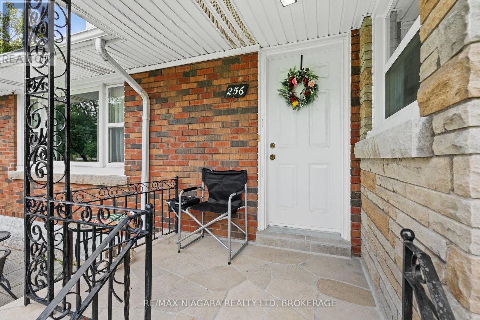 256 Kingsway Street, Welland, Ontario  L3B 3N9 - Photo 4 - X13873572