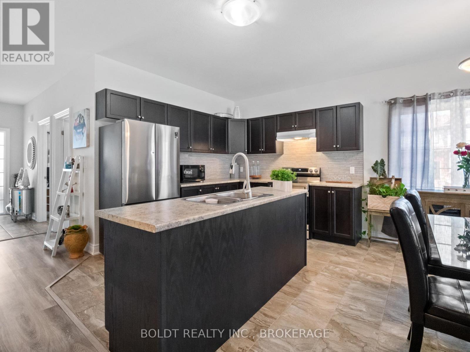 412 Hummel Crescent, Fort Erie, Ontario  L2A 0E8 - Photo 7 - X13873912