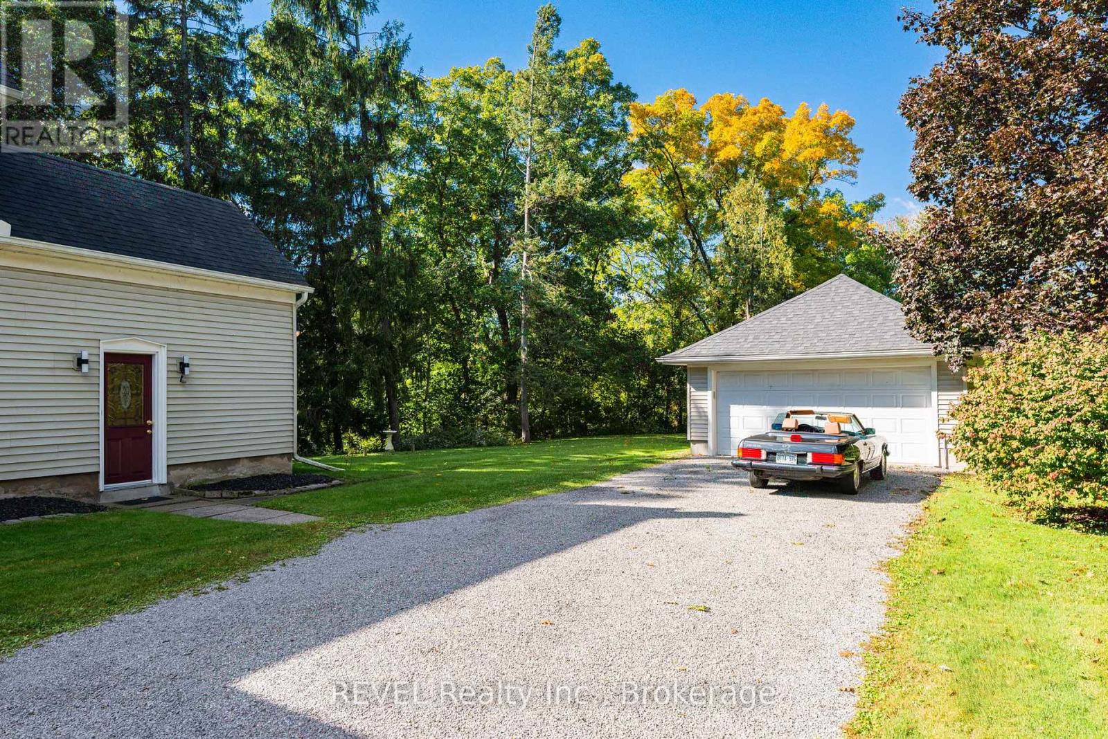 1629 Gregory Road, St. Catharines, Ontario  L2R 6P9 - Photo 27 - X13874918