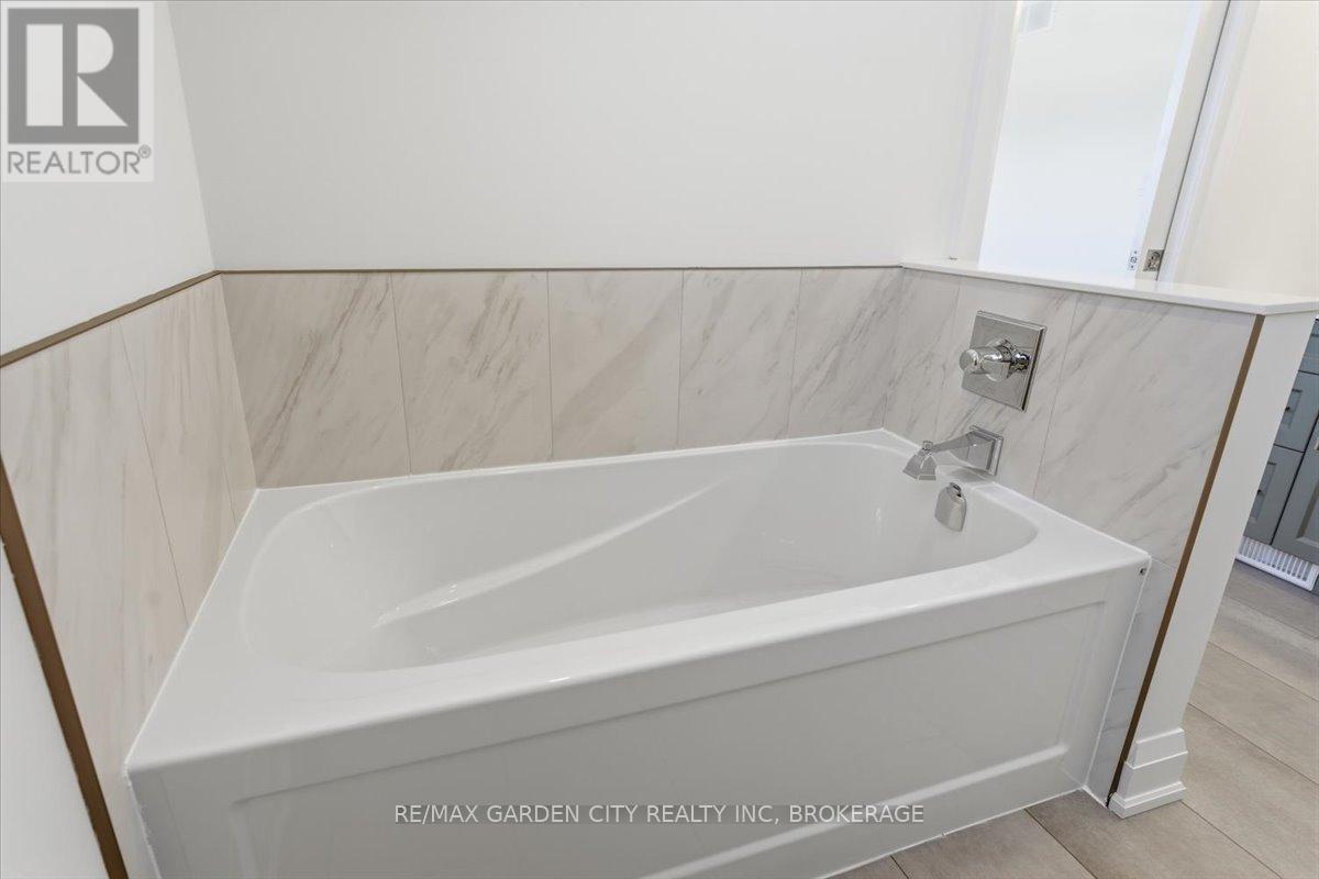 3693 Elm Street, Fort Erie, Ontario  L0S 1N0 - Photo 23 - X13875202