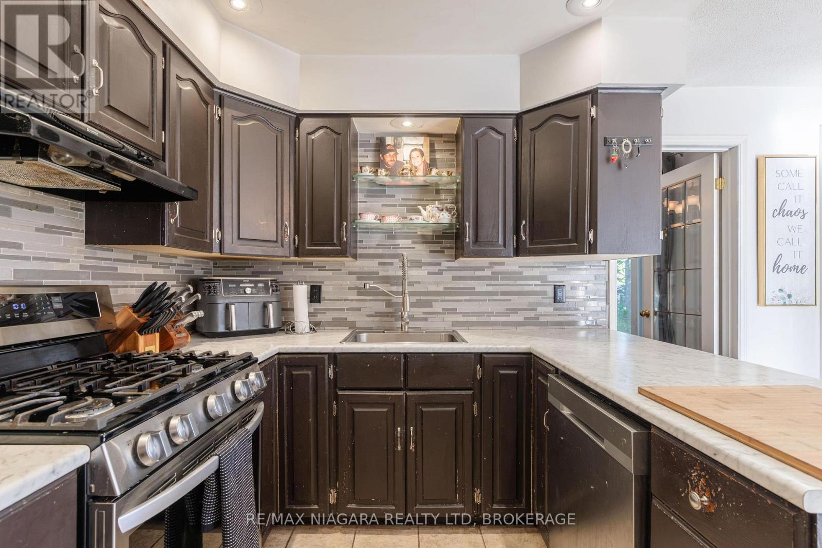 7873 Beaverdams Road, Niagara Falls, Ontario  L2H 1R6 - Photo 10 - X13875752