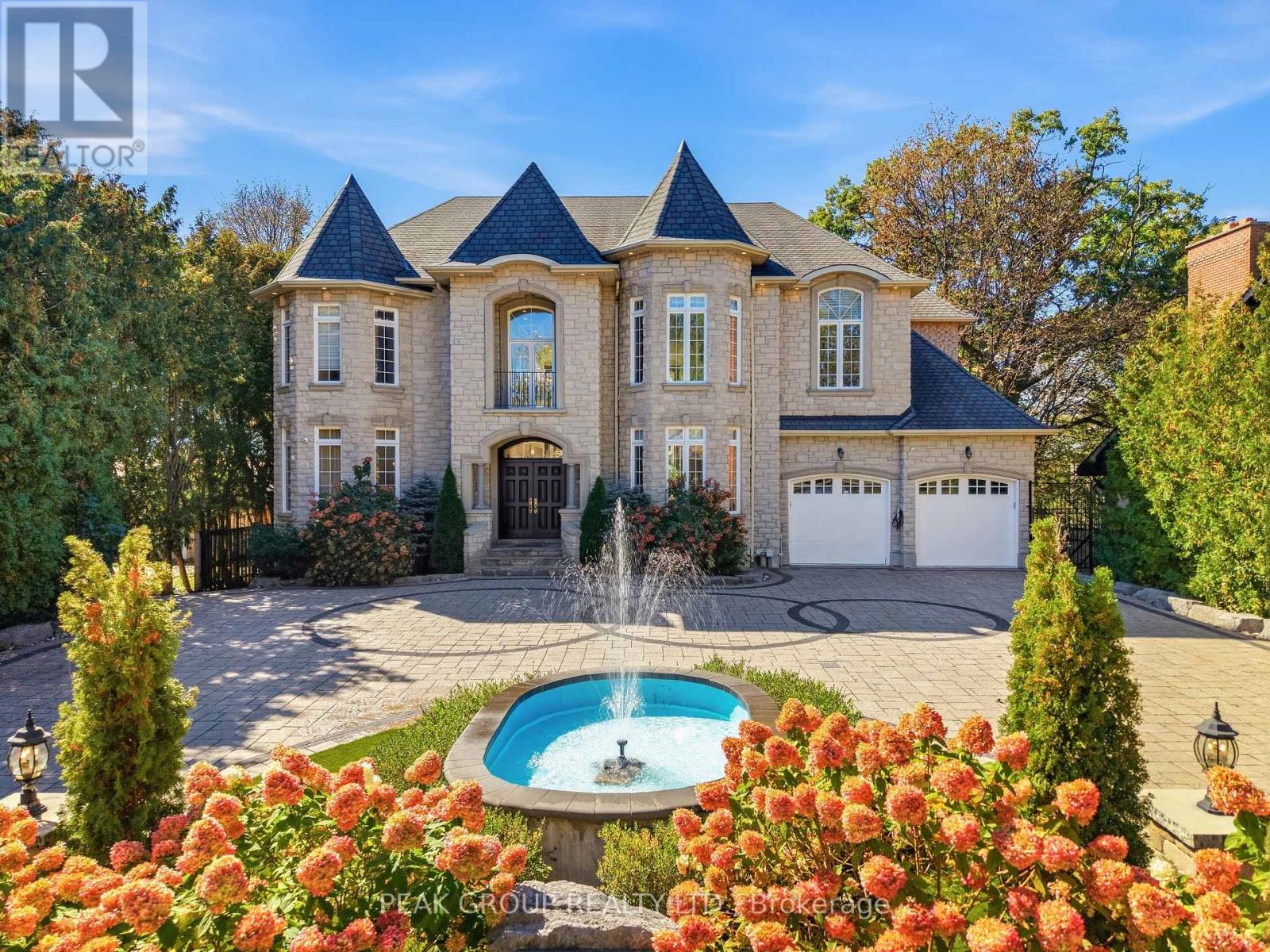 492 ROUGEMOUNT DRIVE, Pickering, Ontario