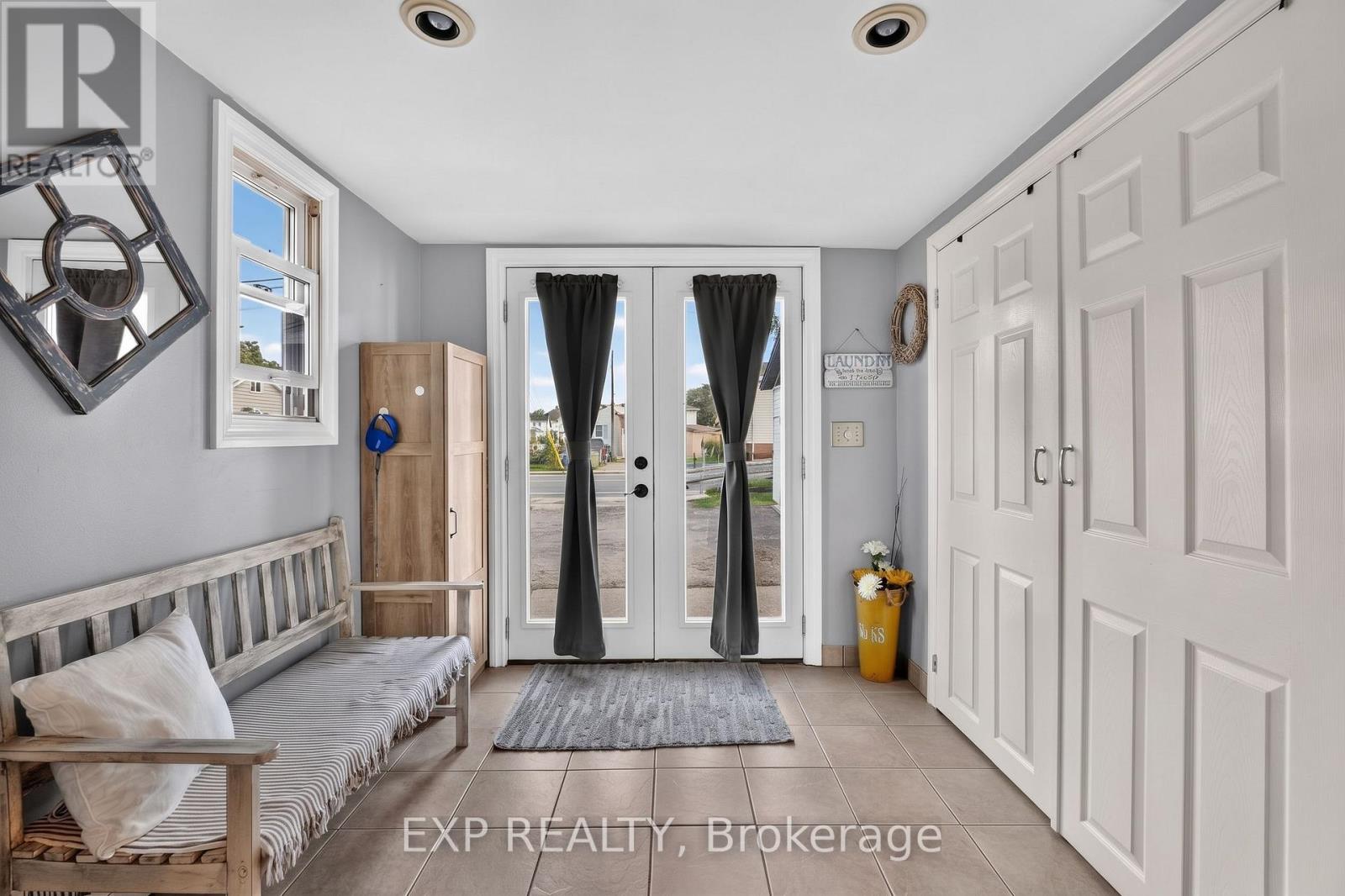 6063 Cadham Street, Niagara Falls, Ontario  L2G 3A2 - Photo 16 - X13876056