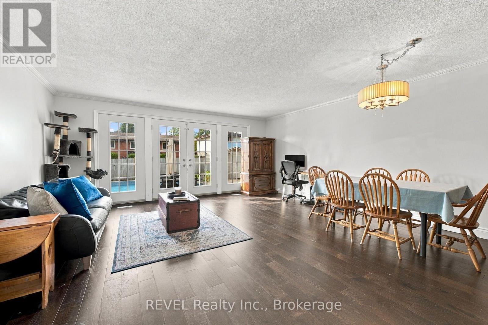 7218 Maywood Street, Niagara Falls, Ontario  L2E 5P5 - Photo 9 - X13876184