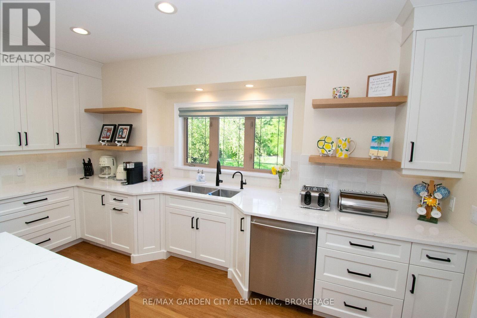 12 Power Glen Road, St. Catharines, Ontario  L2R 0E5 - Photo 22 - X13876322