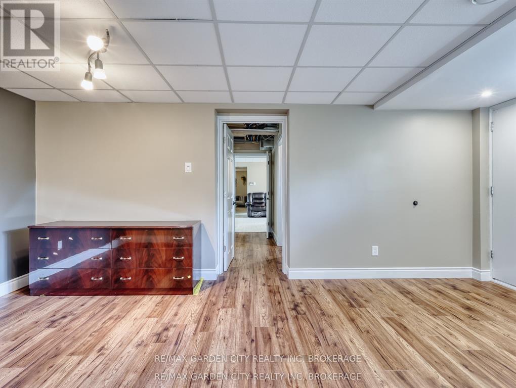 28 Marsdale Drive, St. Catharines, Ontario  L2T 3S3 - Photo 37 - X13876380