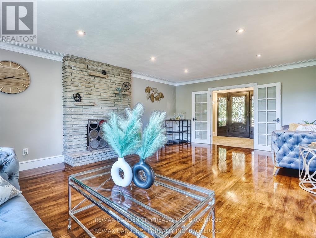 28 Marsdale Drive, St. Catharines, Ontario  L2T 3S3 - Photo 7 - X13876380