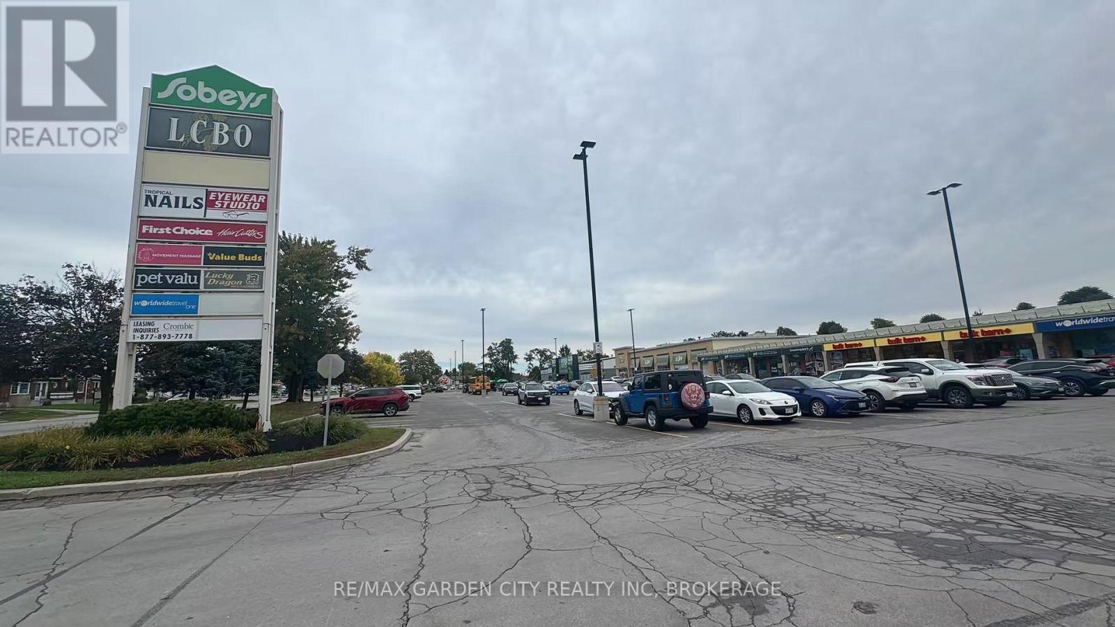 205 - 3714 Portage Road, Niagara Falls, Ontario  L2J 2K9 - Photo 18 - X13876804