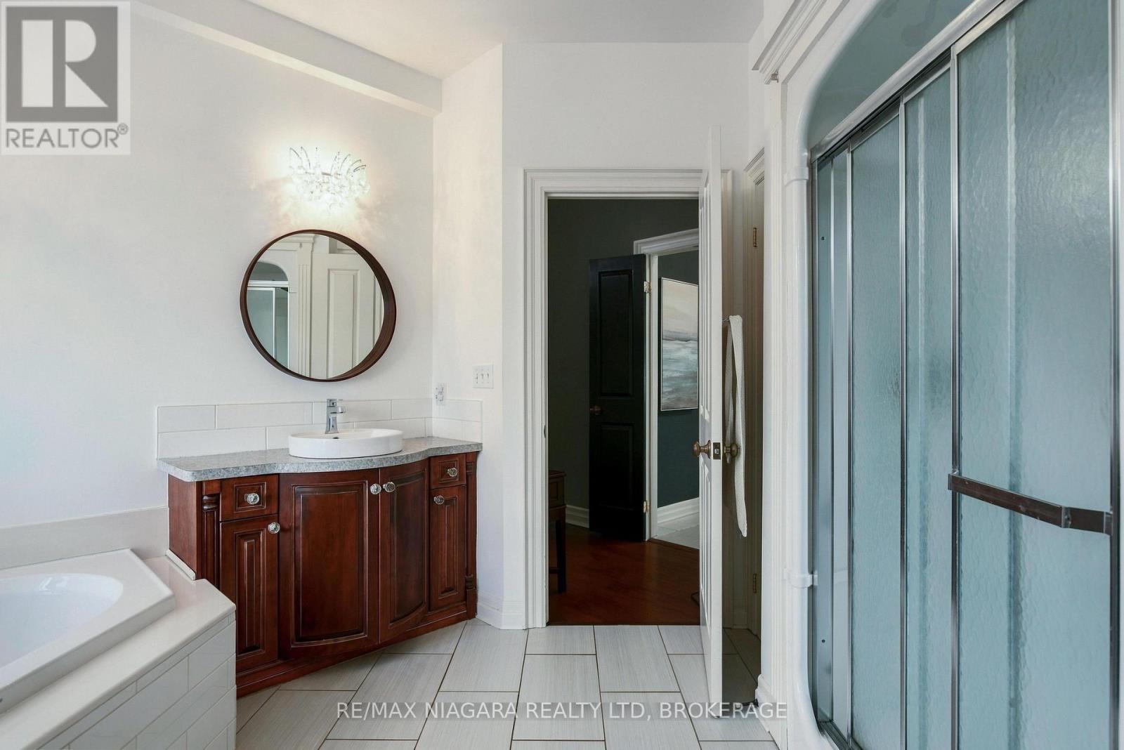 655 Charlotte Street, Niagara-On-The-Lake, Ontario  L0S 1J0 - Photo 19 - X13876812