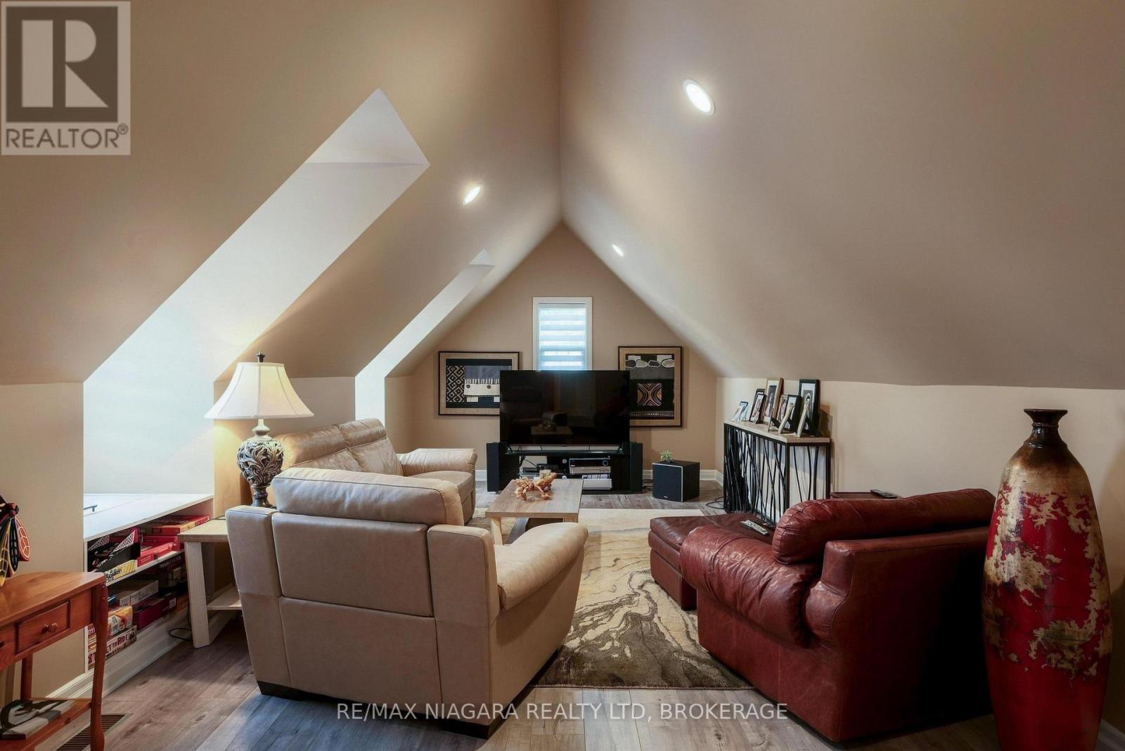 655 Charlotte Street, Niagara-On-The-Lake, Ontario  L0S 1J0 - Photo 28 - X13876812